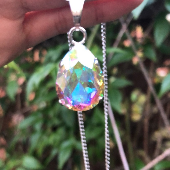 Aurora Borealis Pear Crystal Necklace - Picture 6 of 10